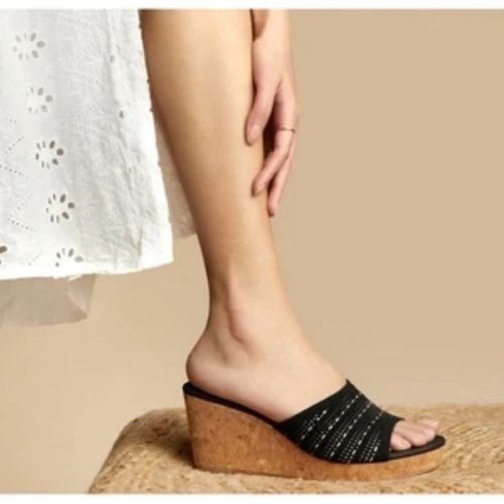 VIVAIA Wedge Slide Sandals 39 8 Stacey Black Knit Cork Sustainable Boho Open
